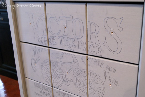 Vintage Bicycle Ad Table painted with Annie Sloan chalk paint http://canarystreetcrafts.com/